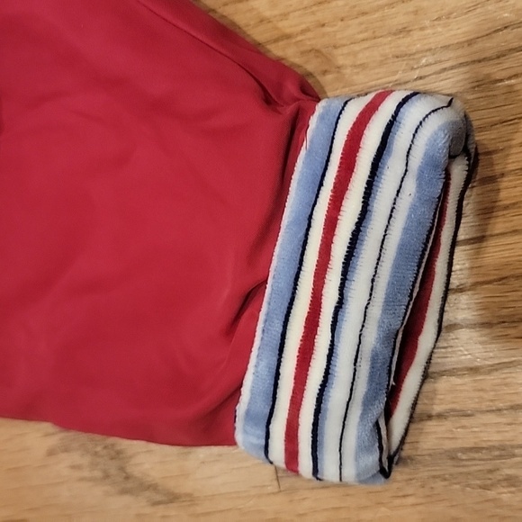 Adorable Super Soft Quilted Two piece Set - Picture 4 of 7